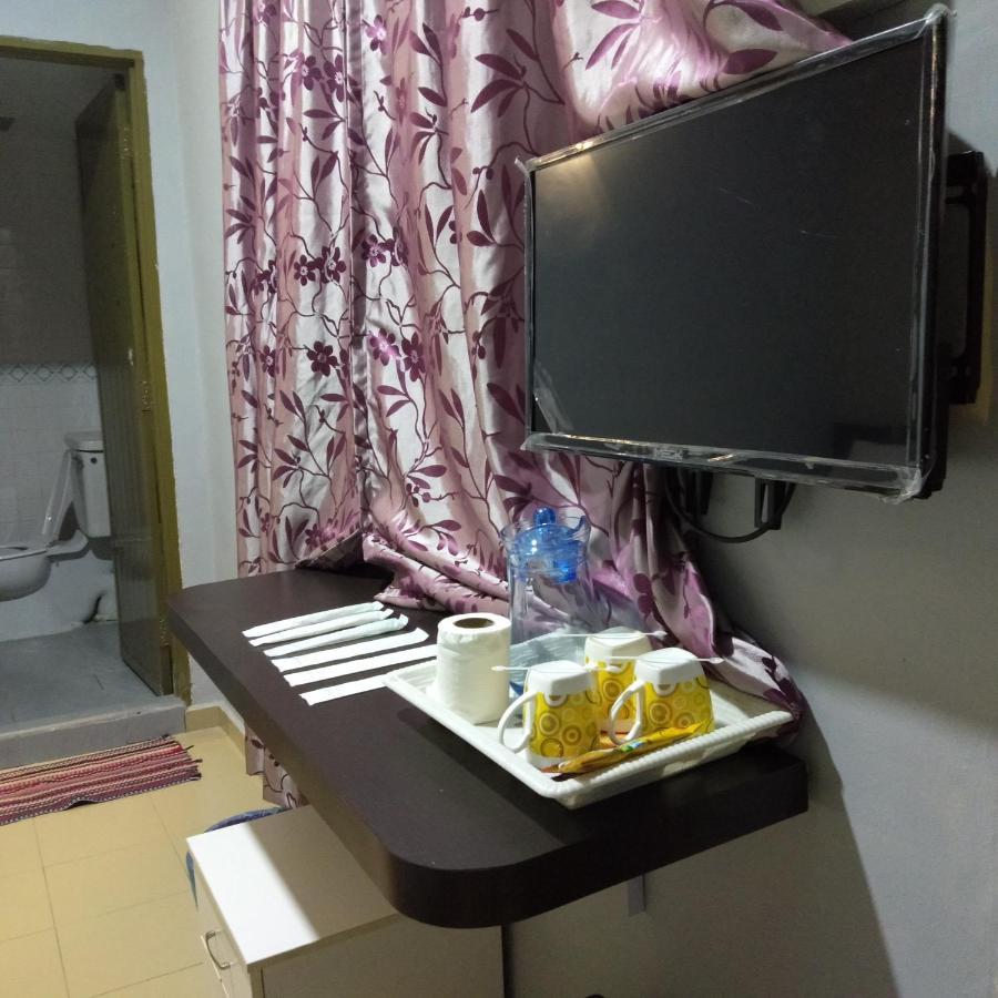 Hotel I 2*